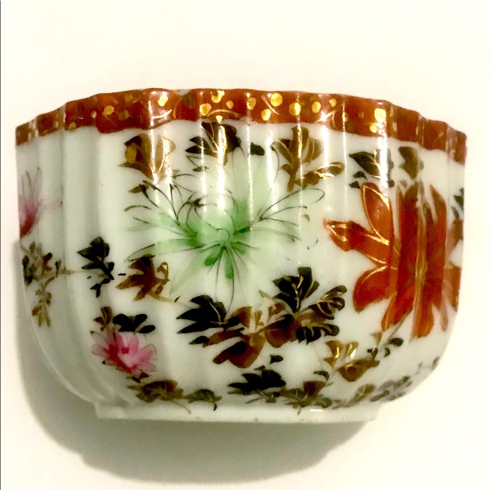Vintage Jewelry Estate Dish Hand Painted Floral While Porcelain Signed